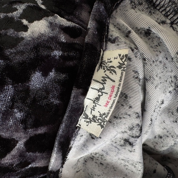 FREE PEOPLE Blue Virgo Moon Velvet Leopard Mini Dress - Picture 6 of 6